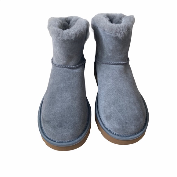 UGG Australia Classic Swarovski Boots size… - Picture 3 of 6